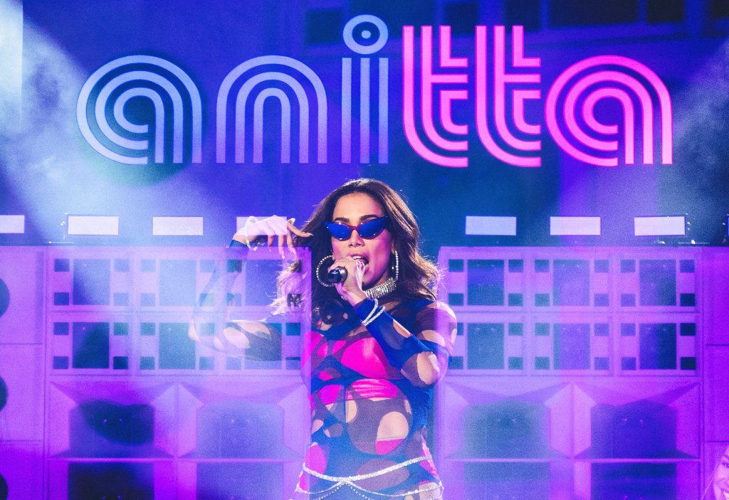 O FUNK CHEGOU! Anitta quebra tudo no Rock in Rio 2019