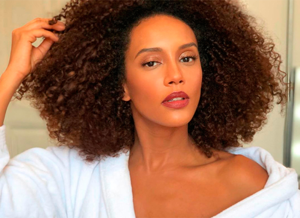 Tais Araújo posta #tbt de quando cortou cabelo curto: “Foi uma tristeza”