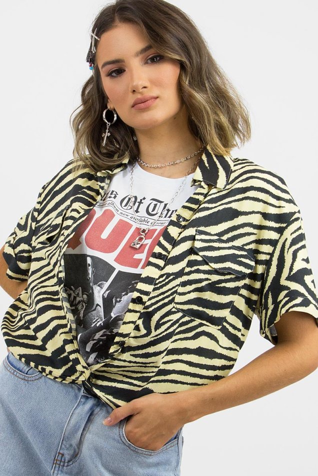 Camisa de zebra da Ziovara (R$ 119,90*). Camisa de zebra da Ziovara (R$ 119,90*).