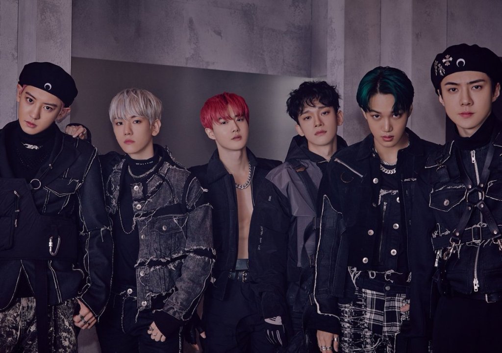 EXO luta contra duplos em OBSESSION, seu novo single