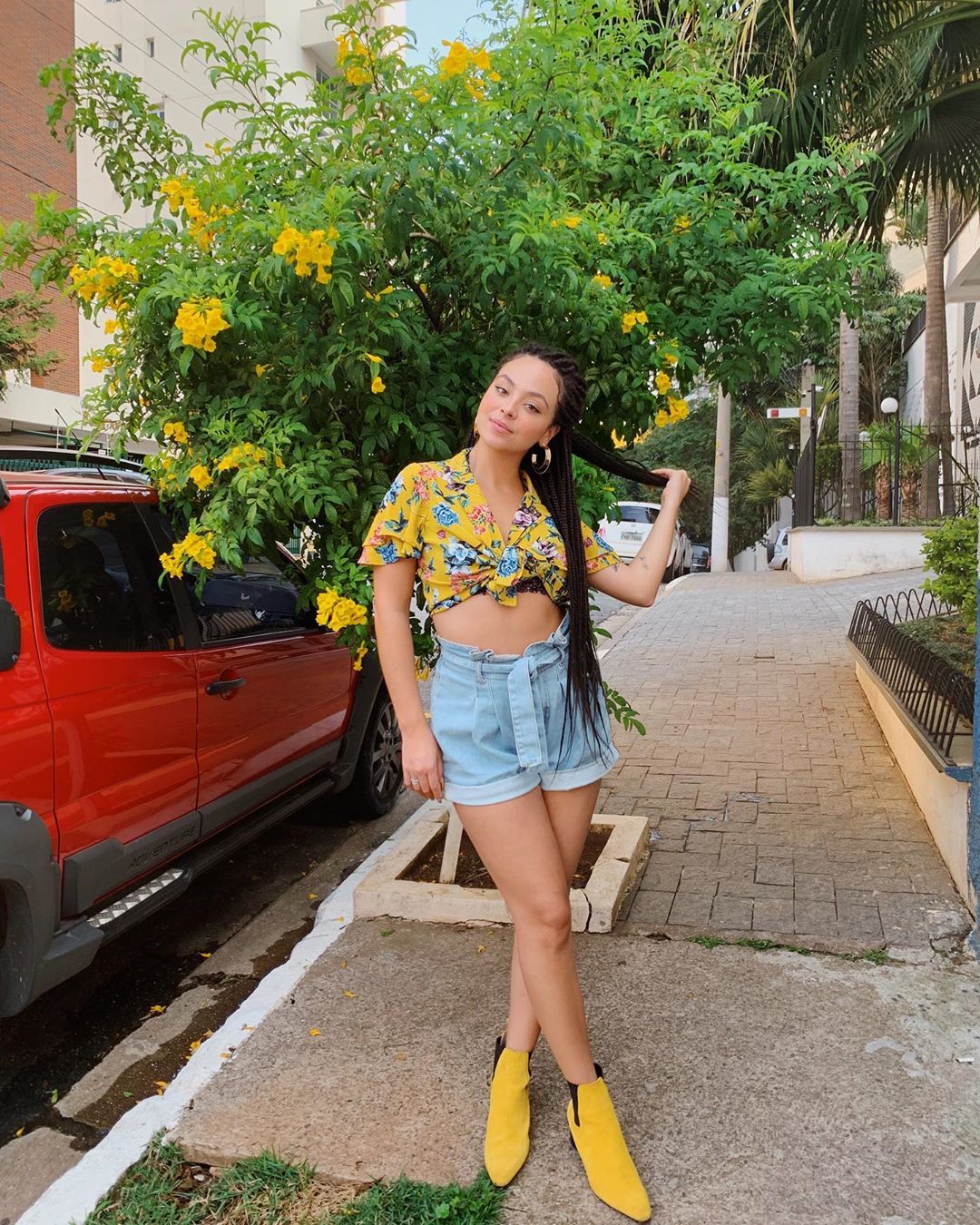 julia-rodrigues-camisa-manga-curta