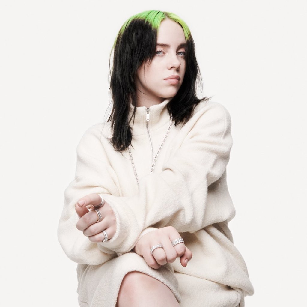 Billie Eilish critica pessoas que estão se vestindo como ela em público