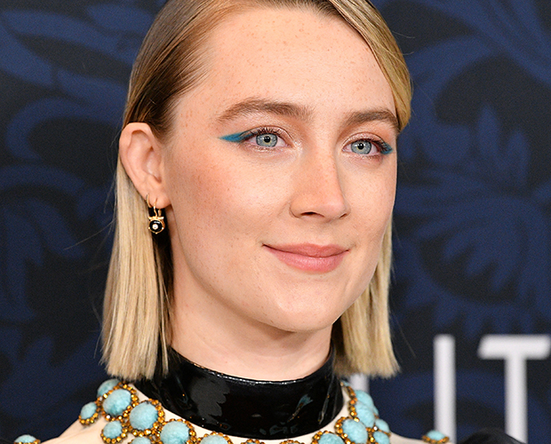 Saoirse Ronan reciclou parte de look de outra premiação para o Oscar 2020
