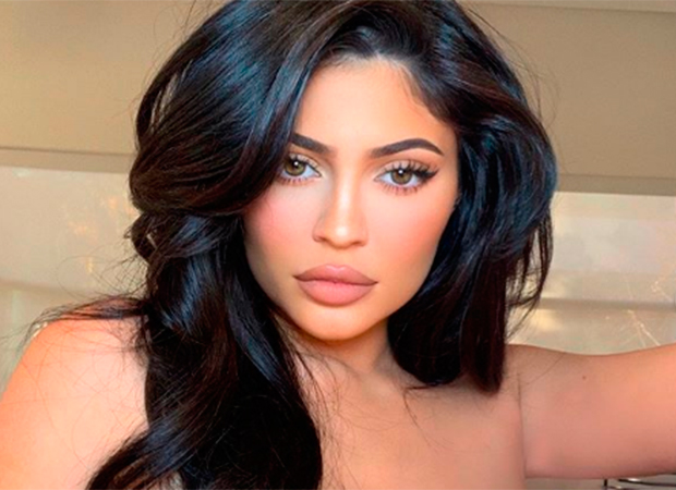 Não para, não! Parece que Kylie Jenner vai lançar mais uma marca de beleza