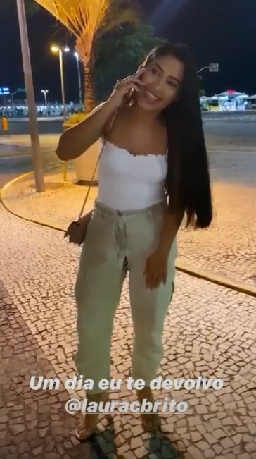Thaynara OG tem acidente fashion e rasga a calça 2