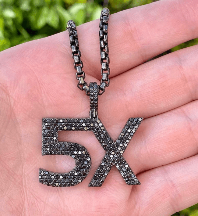 Colar de diamantes Billie Eilish