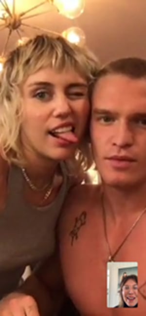 miley-cyrus-fixed-bangs-haircut-facetime