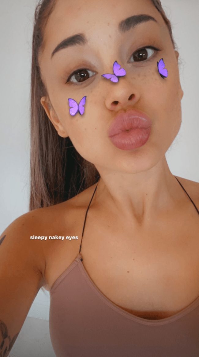 Ariana Grande sem maquiagem 3