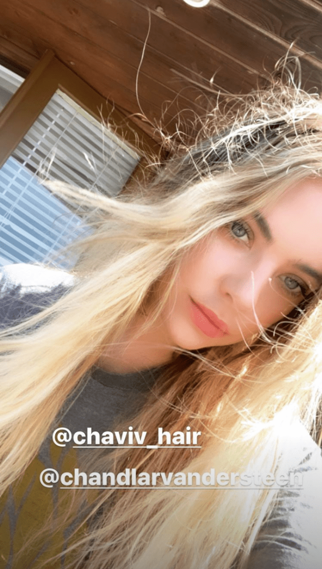 Ashley Benson cabelo longo