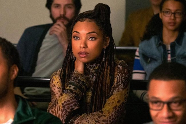 black_netflix_104459334_143908830625991_6757383246432492608_n Samantha White em Cara Gente Branca