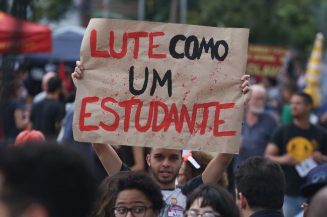 Última medida de Weintraub como ministro da Educação foi segregacionista