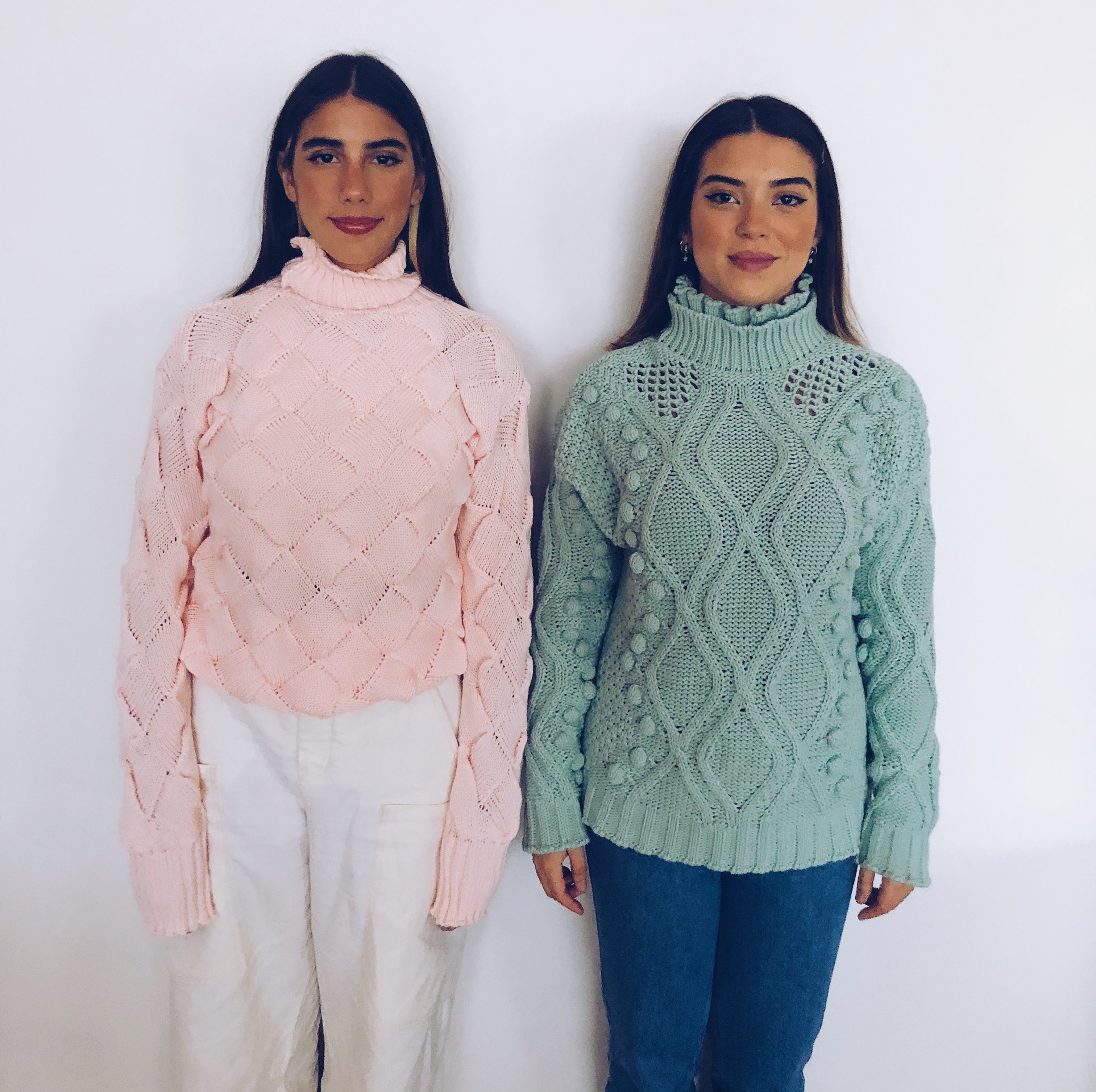 look-sueter-trico-clara-e-sofia