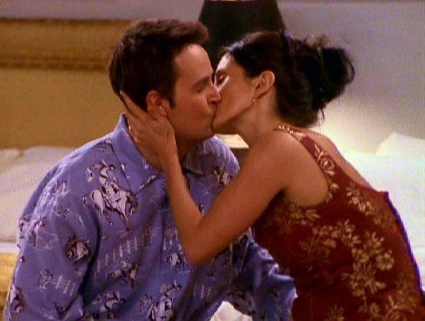 monica-chandler-beijo