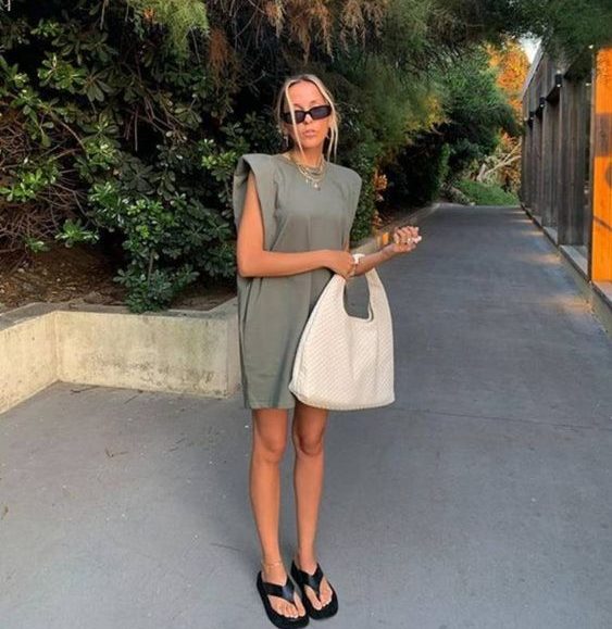 tendencias-vestido-verao-muscle-tee