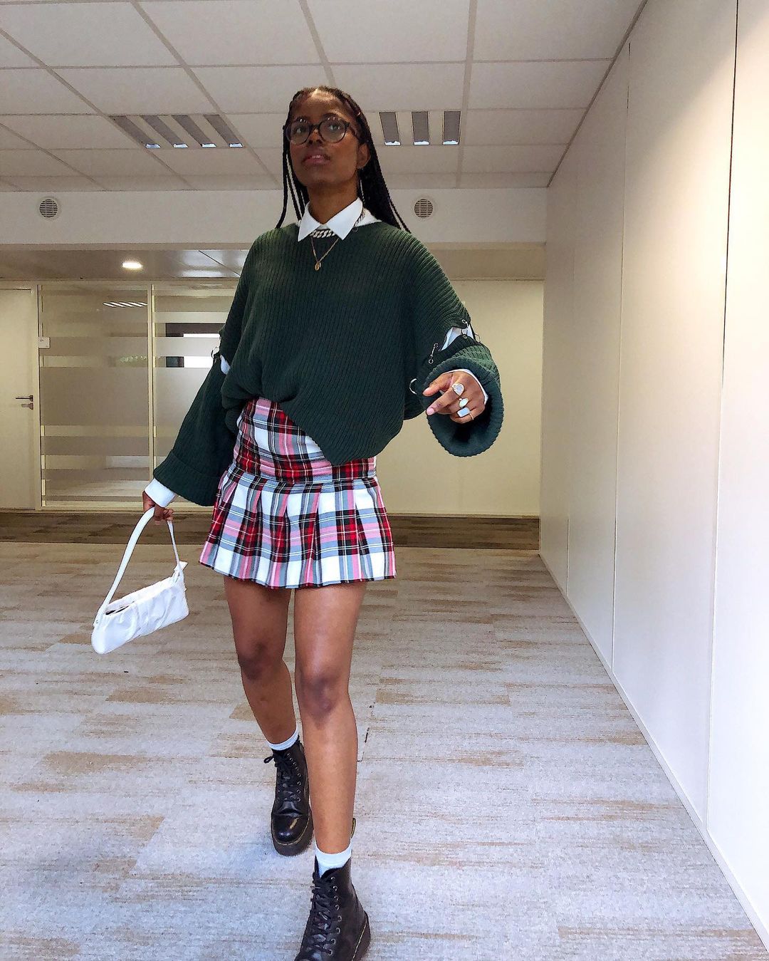 look-saia-colegial-thirdeyexx