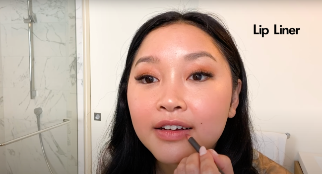 Lana Condor rotina de maquiagem Lana Condor ensinou como fazer sua maquiagem favorita