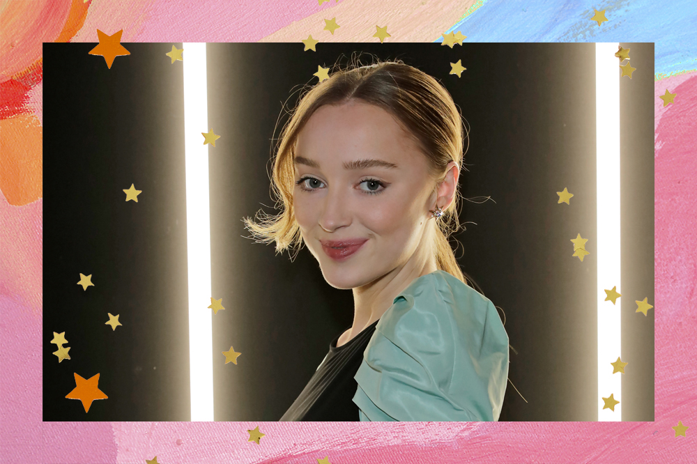 Como é o estilo de Phoebe Dynevor, a Daphne de Bridgerton, na vida real