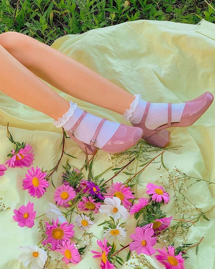 look-cottagecore-camellia.dreamer-03 Sapato no estilo cottagecore