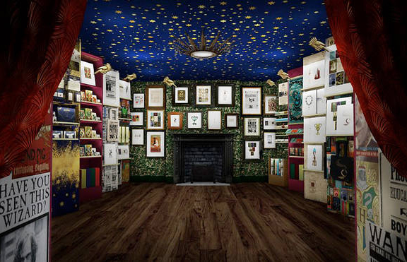 harry potter loja ny Um dos espaços da nova loja de Harry Potter, com reprodução na House of Minalima, loja rosa em Londres que mostra os designers da produção