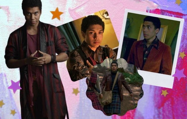 Ambrose Spellman de O mundo sombrio de Sabrina Montagem com 3 fotos do personagem Ambrose Spellman, do seriado O mundo sombrio de Sabrina, com destaque no personagem com roupão preto e vermelho, de depois nas imagens: na primeira ele pensativo usando uma blusa com varios desenhos e colete; na segunda com uma bolsa estilo carteiro marrom, com jaqueta marrom e saia xadrez azul; com blazer laranja e camiseta.