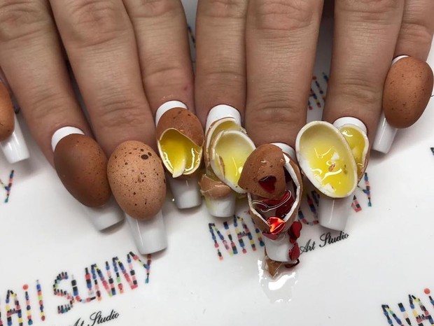 unha de ovo Unha inspirada em aparelho ovos quebrados inspirada em aparelho ovos quebrados