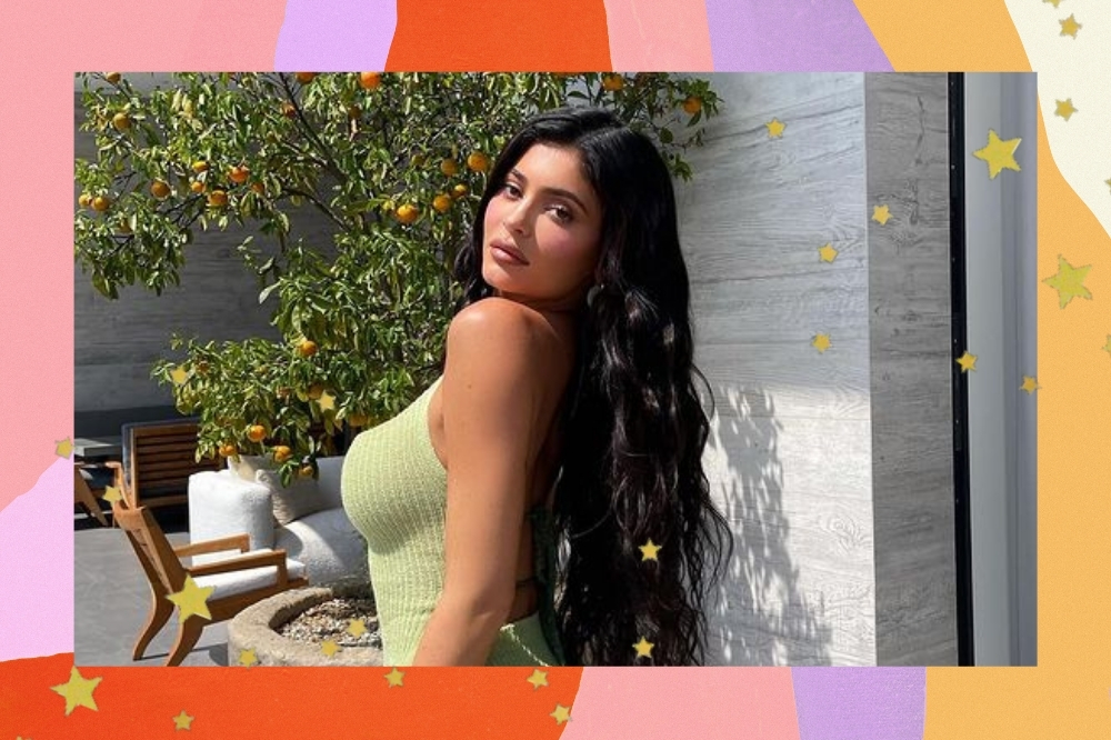 Coleção de moda praia da Kylie Jenner recebe críticas negativas na web