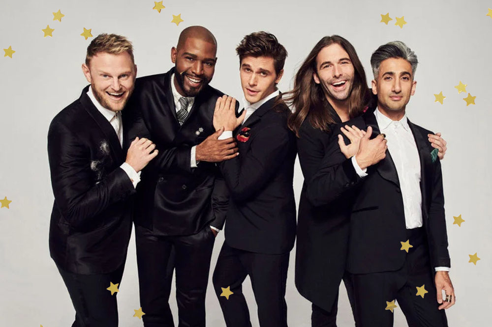 Foto de divulgação da série Queer Eye. Nela, aparece cinco homens de roupa social.