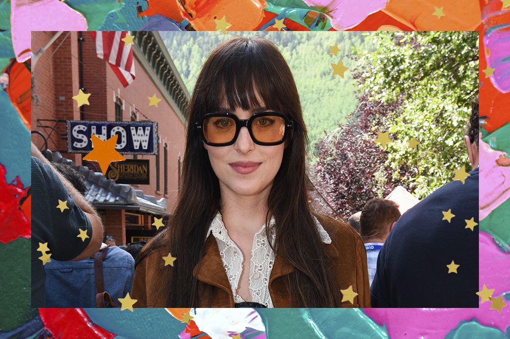 12 looks básicos que a Dakota Johnson já usou no street style