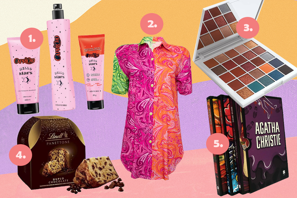presentes-de-natal-2021-01 Montagem com cinco sugestões de presente de Natal em fundo amarelo, lilás e rosa. Tem um kit de skincare da CAPRICHO, uma camisa colorida com estampa paisley, uma paleta de sombras, um chocotone e um box de livros da Agatha Christie.