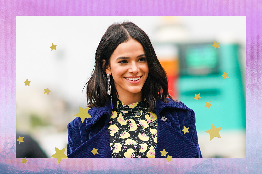 Bruna Marquezine responde críticas sobre look polêmico com transparência