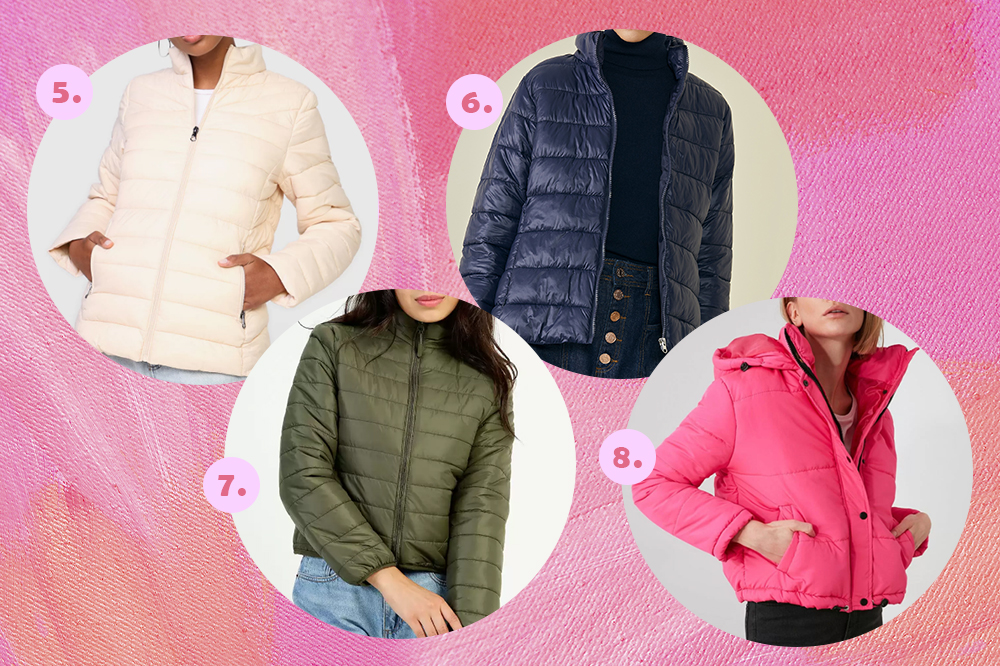 tendencia-jaqueta-puffer-inverno-02 Montagem em fundo rosa com quatro modelos de jaqueta puffer. Uma bege, uma azul-marinho, uma verde e uma pink.