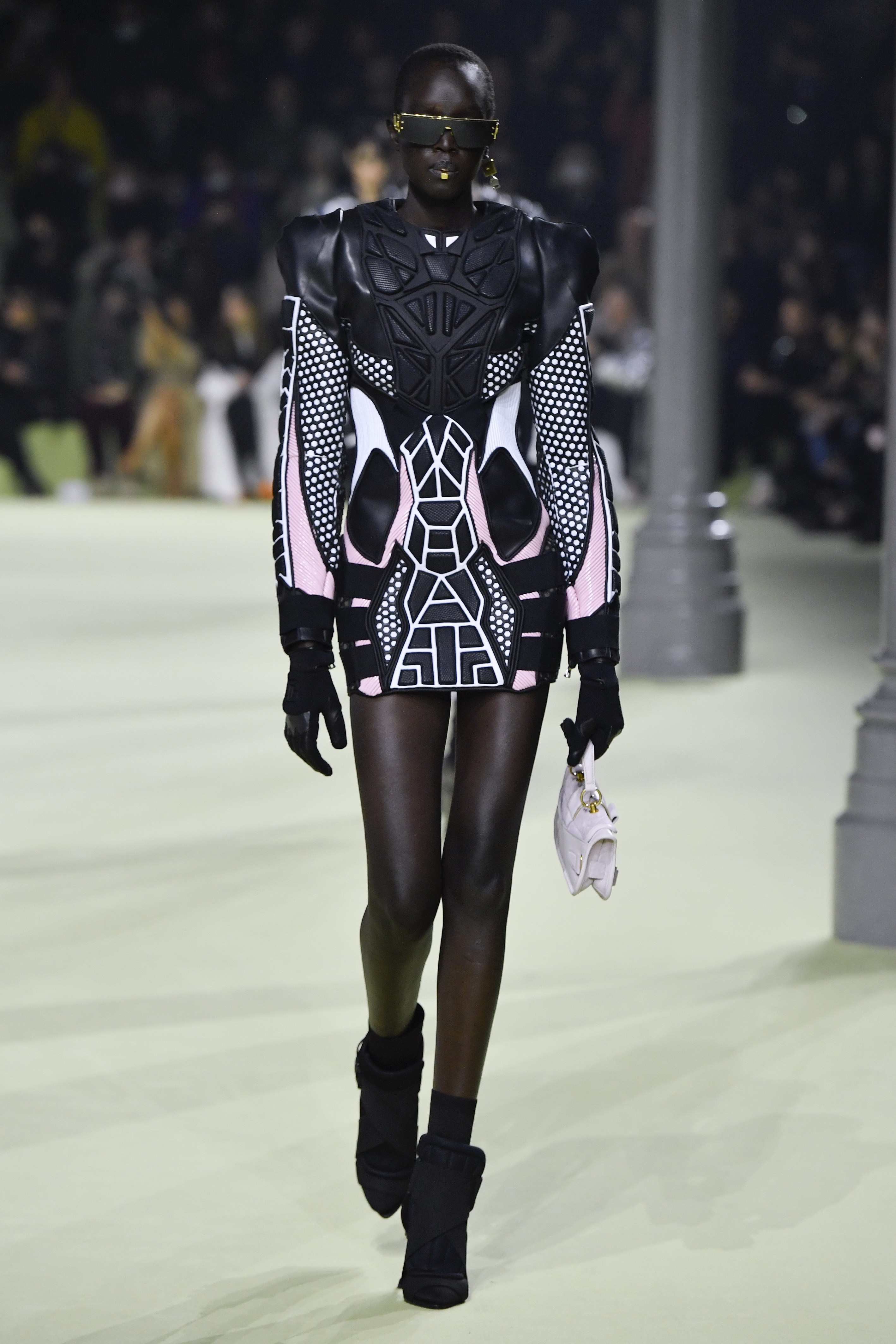 Balmain – Runway – Fall/Winter 2022-2023 Paris Fashion Week Desfile de outono-inverno 2022-23 da Balmain na semana de moda de Paris