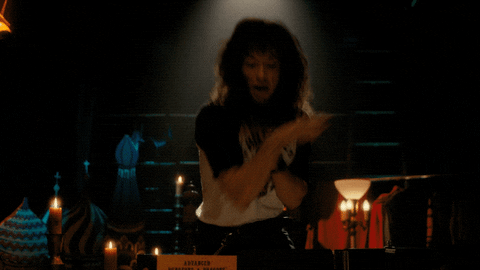 giphy (20) Gif de Eddie Munson
