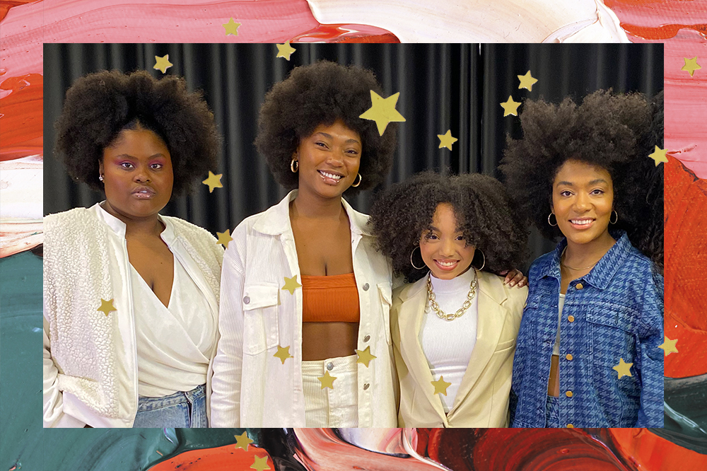 Montagem em fundo vermelho e verde com estrelinhas douradas com foto das influenciadoras Anne Caroline, Stella Chidozie, Duda Pimenta e Sah Oliveira