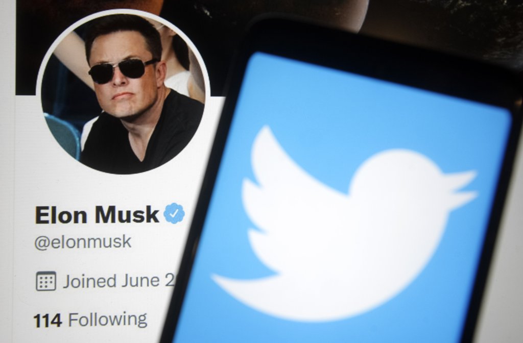 Elon Musk quer mudar nome e logotipo do Twitter para ‘X’