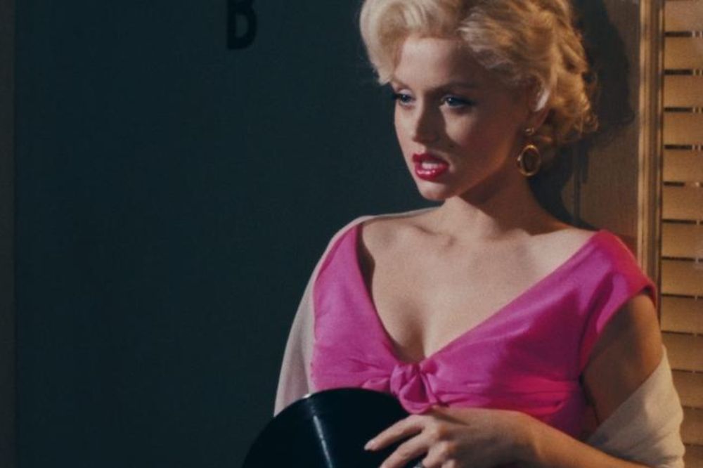 Problemático, Blonde traz uma Marilyn Monroe ainda mais objetificada