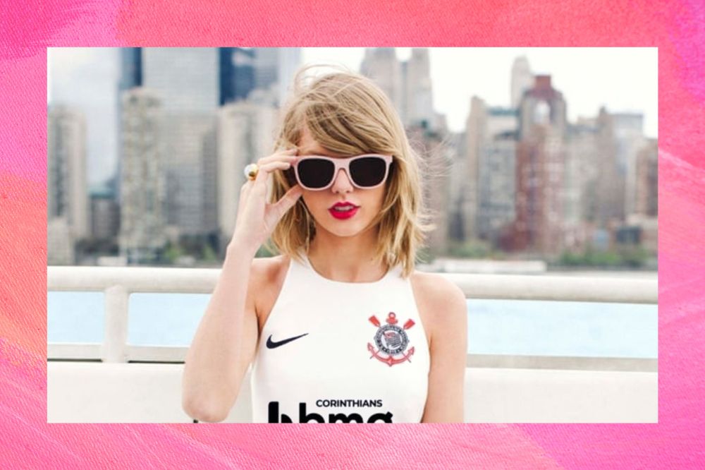 Montagem de Taylow Swift com camiseta do Corinthians