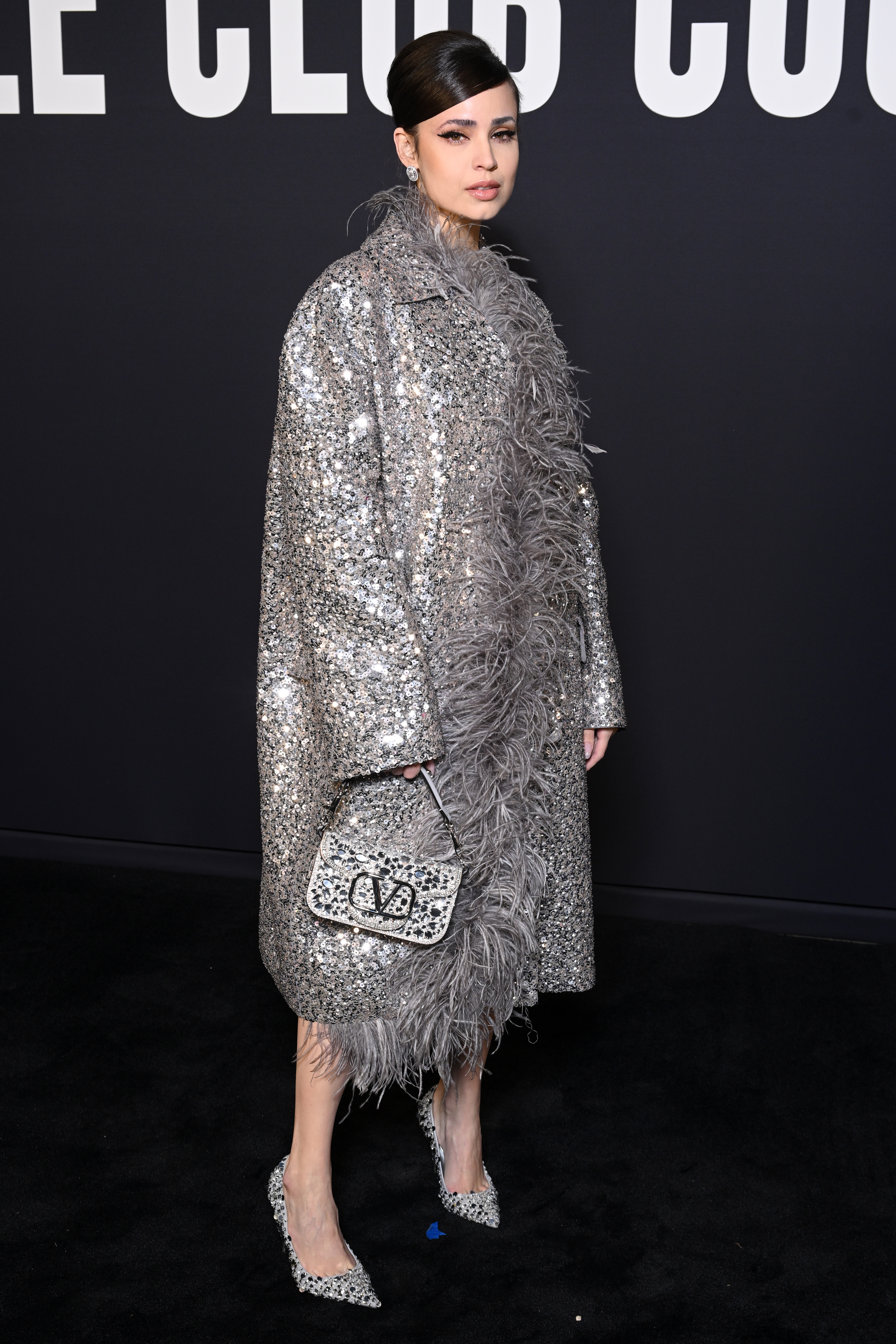Valentino : Photocall – Paris Fashion Week – Haute Couture Spring Summer 2023 Sofia Carson no desfile de primavera-verão 2023 da Valentino na semana de moda de alta-costura em Paris
