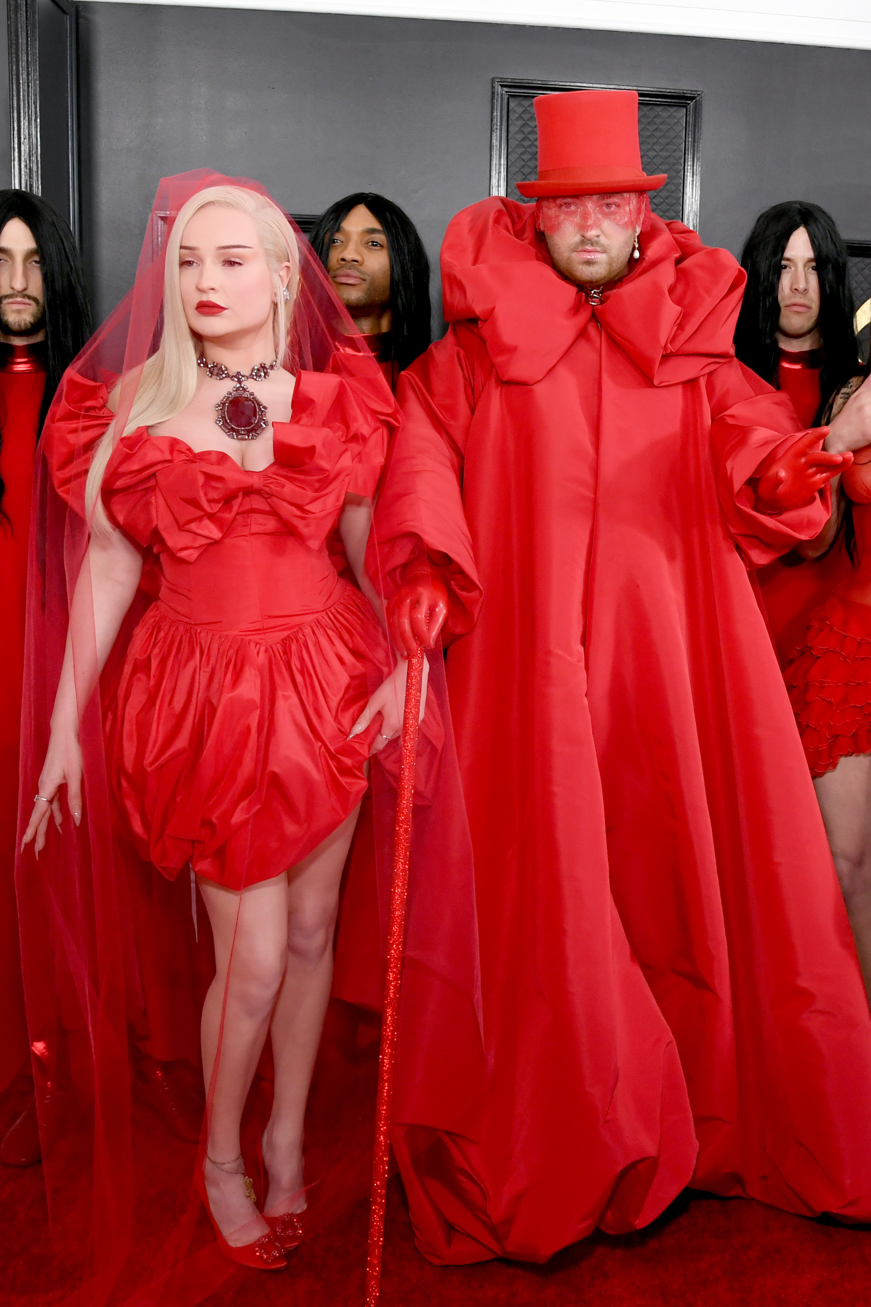 65th GRAMMY Awards – Arrivals Kim Petras e Sam Smith no Grammy Awards 2023