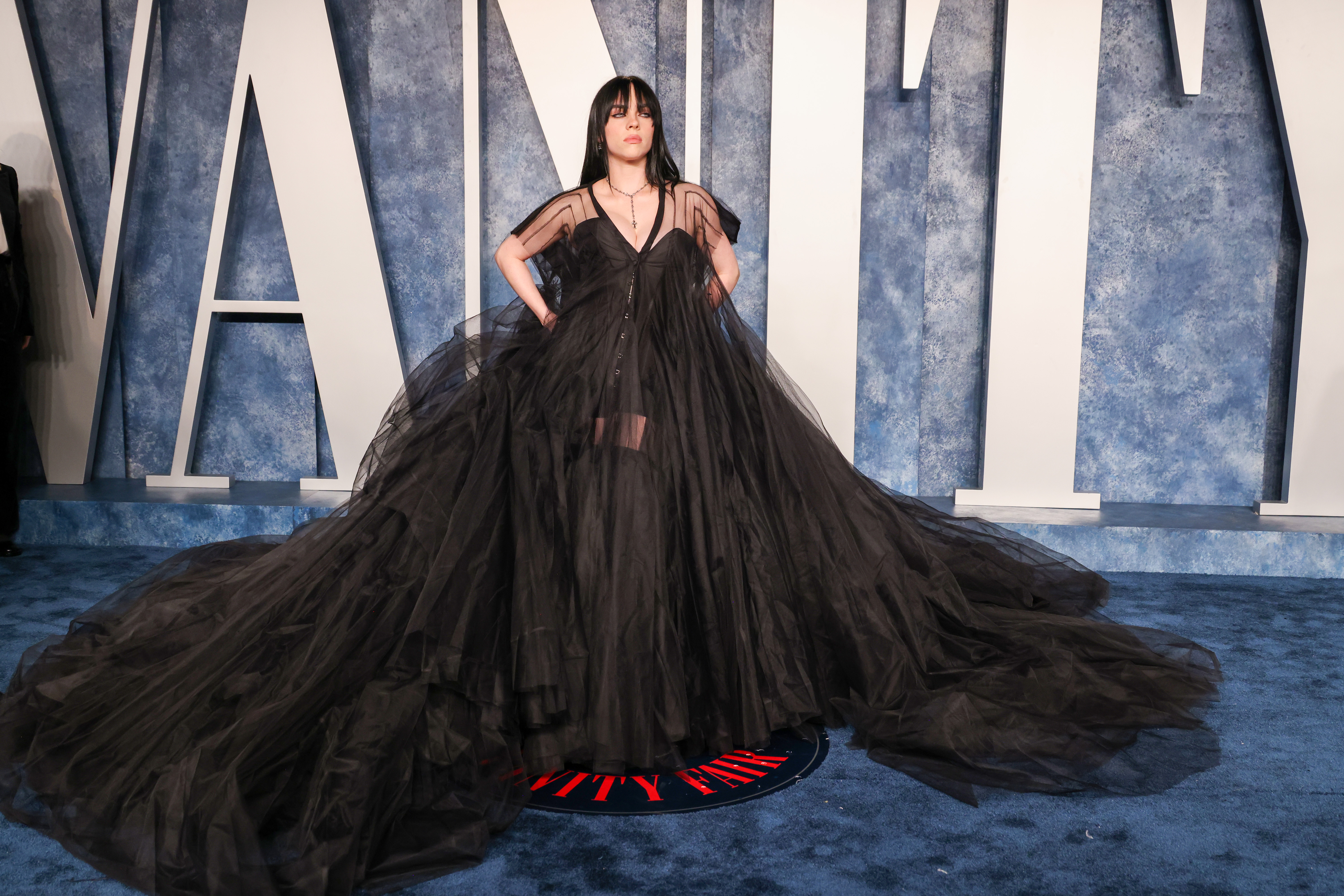 Billie Eilish na festa pós-Oscar 2023 da Vanity Fair