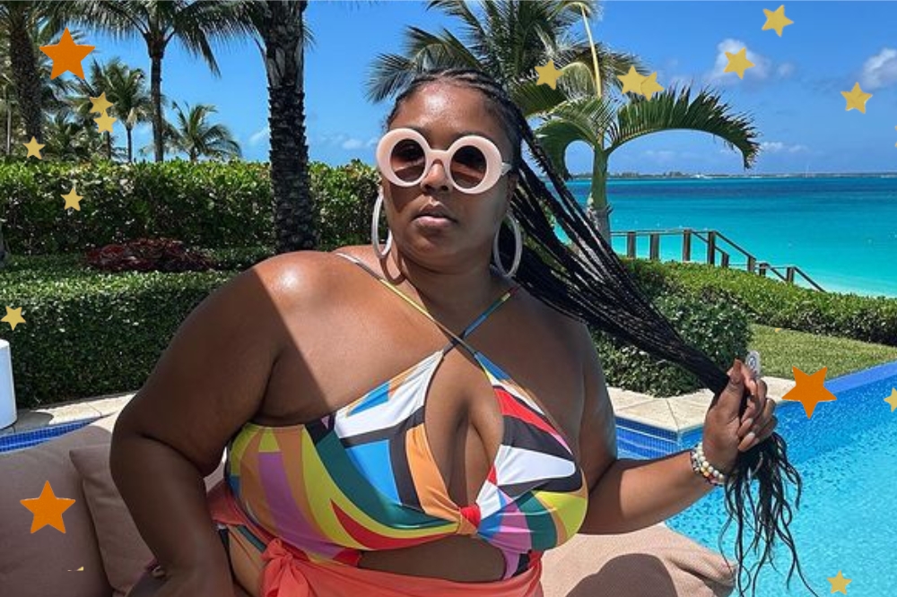 14 looks de praia empoderadores da Lizzo para você se inspirar