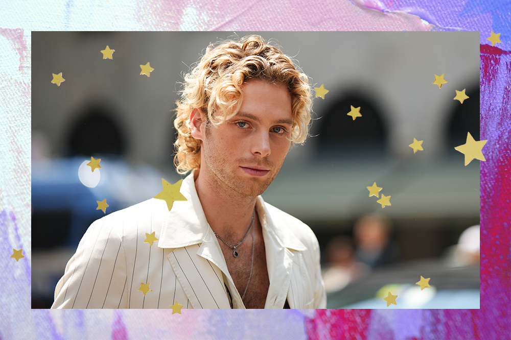 Luke Hemmings no desfile de primavera-verão 2024 da Dolce & Gabbana na semana de moda masculina de Milão