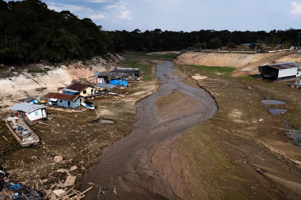 Seca na Amazônia