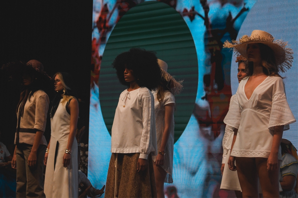 Este desfile celebrou a potência do algodão e da moda na América Latina