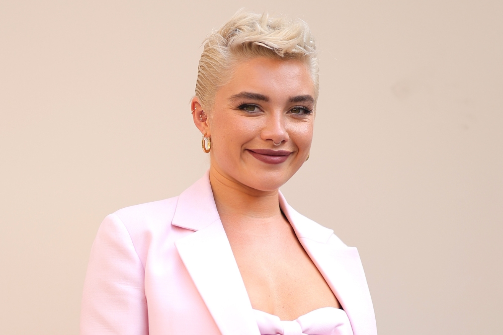 Amamos esta maquiagem da Florence Pugh cheia de códigos dos anos 60