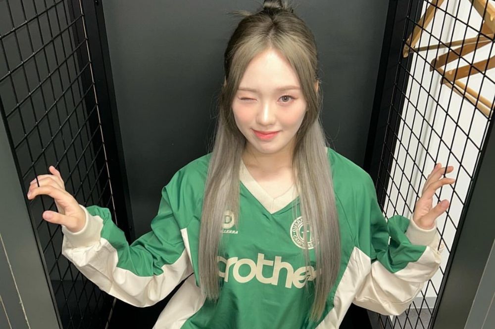 Camisa de time de futebol brasileiro faz sucesso entre cantoras de K-pop