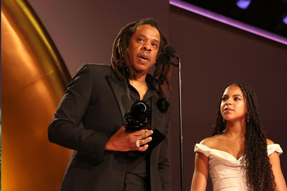 Jay-Z critica Grammy por esnobar artistas negros e discurso viraliza