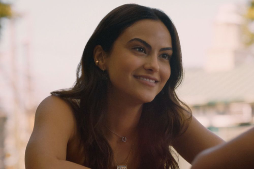 Camila Mendes entrega muitas referências do Brasil em trailer de Música