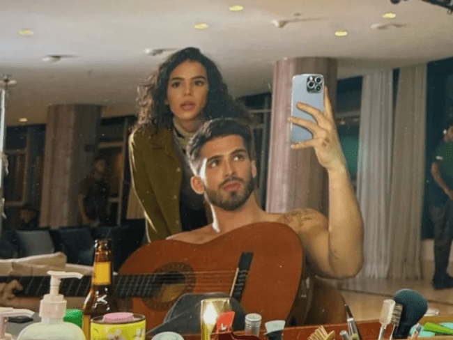 João Guilherme e Bruna Marquezine juntos nos bastidores de “Amor da Minha Vida” João Guilherme e Bruna Marquezine juntos nos bastidores de