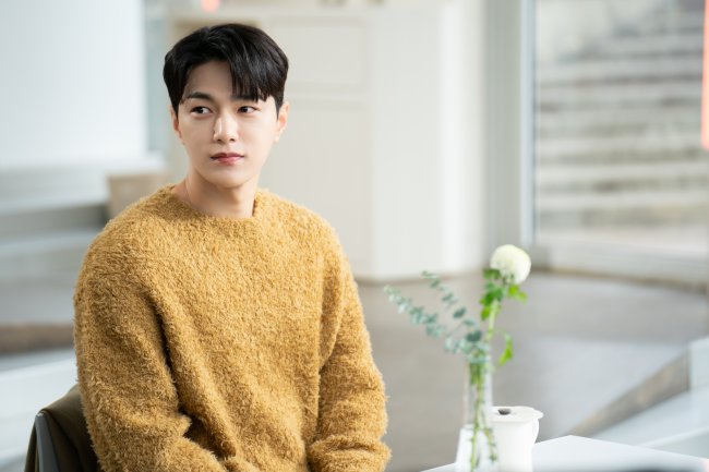 Dare-to-love-me-Viki Kim Myung Soo em cena de Dare To Love Me.